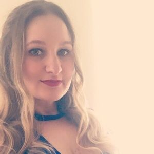 Meet your Posher, Genevieve